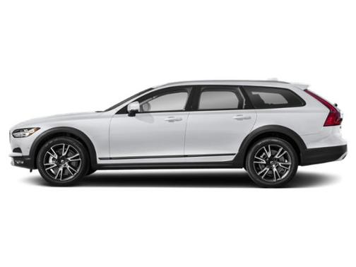 2018 Volvo V90 Cross Country T6