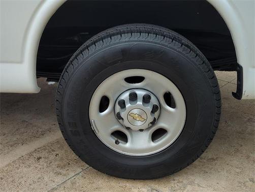 2023 Chevrolet Express 2500 RWD 2500 Extended Wheelbase WT