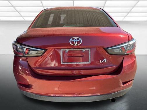 2017 Toyota Yaris iA Base