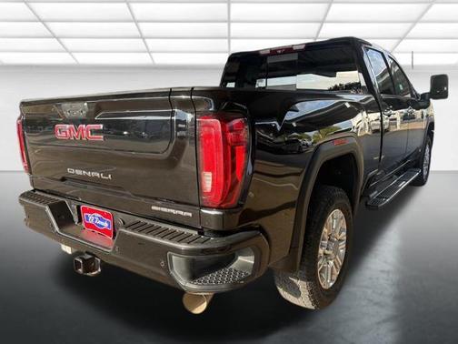 2023 GMC Sierra 2500 Denali