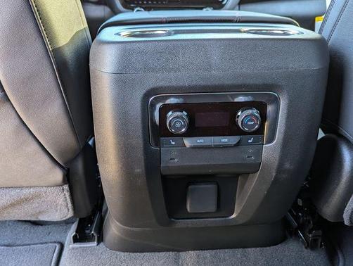 2026 Chevrolet Tahoe 4WD RST