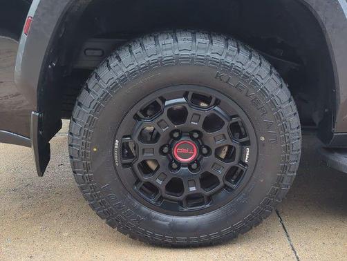 2024 Toyota Sequoia Base
