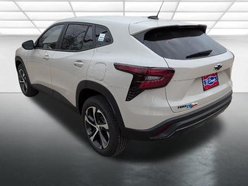 2026 Chevrolet Trax FWD 1RS