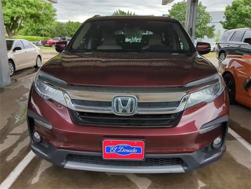 2022 Honda Pilot Touring 8-Passenger