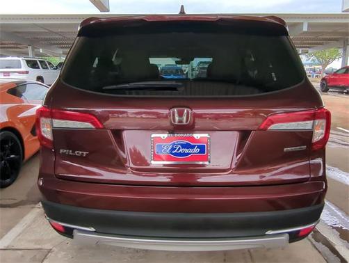 2022 Honda Pilot Touring 8-Passenger