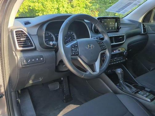 2020 Hyundai TUCSON Sport