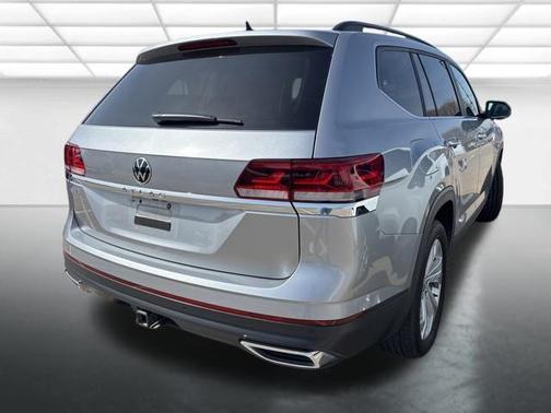 2022 Volkswagen Atlas 3.6L SE w/Technology
