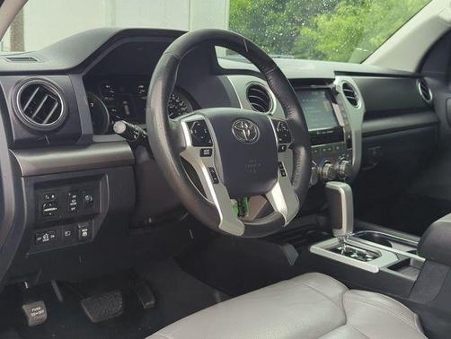 2020 Toyota Tundra SR5