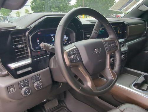 2024 Chevrolet Silverado 3500 High Country