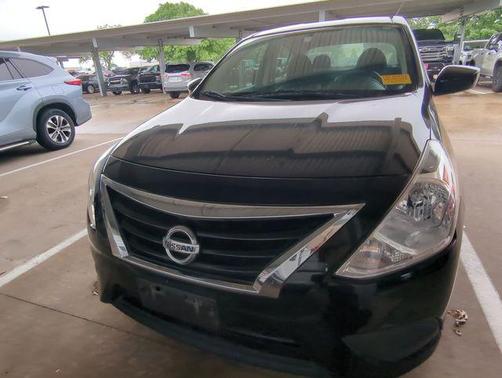 2017 Nissan Versa 1.6 S+