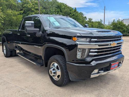 2022 Chevrolet Silverado 3500 High Country