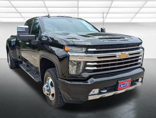 2022 Chevrolet Silverado 3500 High Country