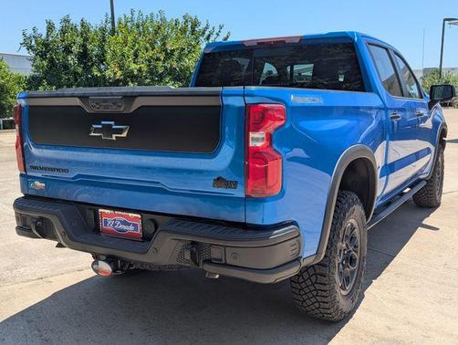 2025 Chevrolet Silverado 1500 ZR2