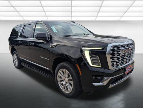 Onyx Black 2025 GMC Yukon XL Denali