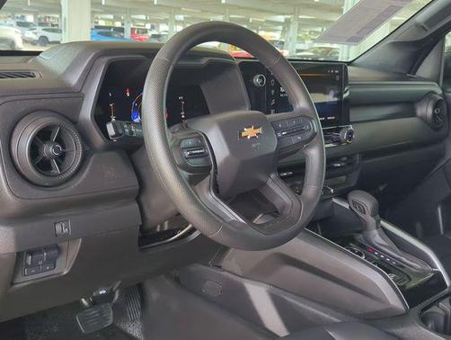 2023 Chevrolet Colorado WT