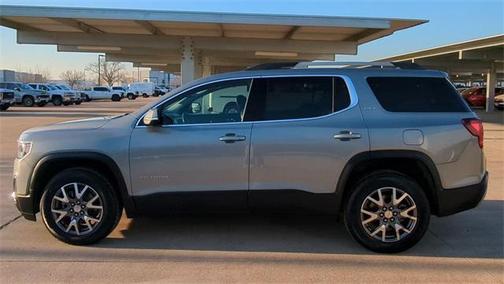 2023 GMC Acadia AWD SLT