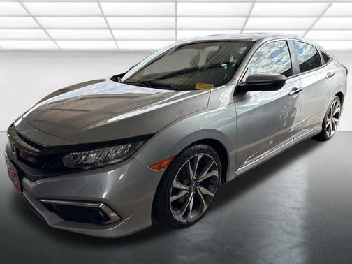 2019 Honda Civic Touring