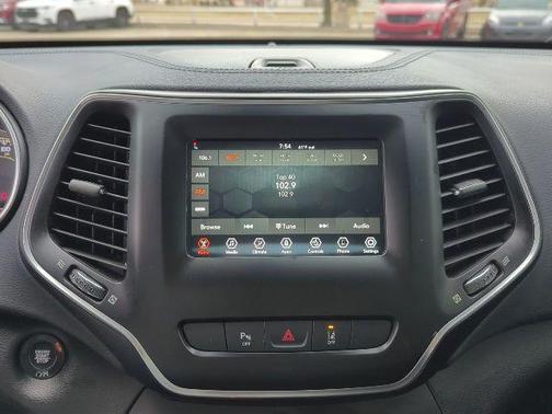 2021 Jeep Cherokee Altitude