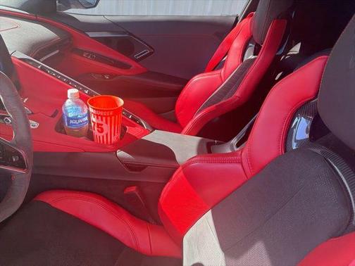 2024 Chevrolet Corvette Stingray w/2LT