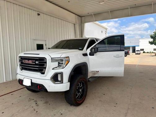 Summit White 2019 GMC Sierra 1500 AT4