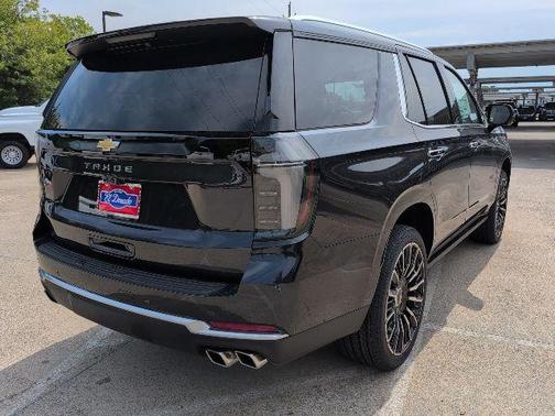 2025 Chevrolet Tahoe 4WD High Country