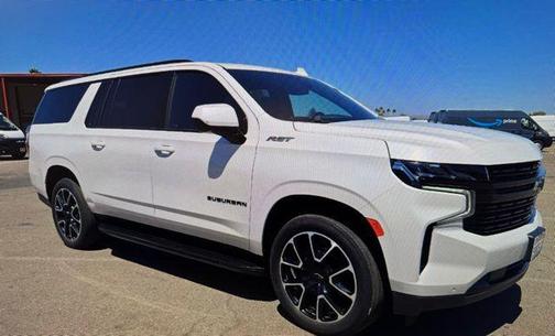 2023 Chevrolet Suburban RST