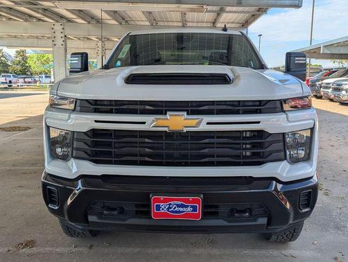 2025 Chevrolet Silverado 2500 Custom