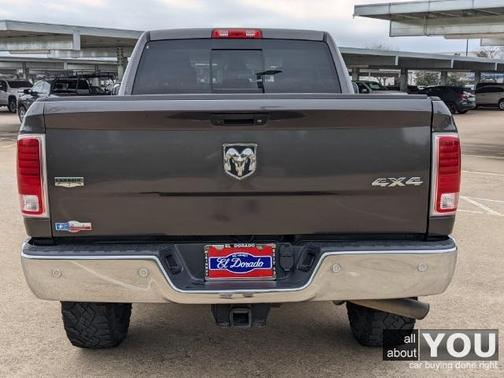 Photo 4 of 31 of 2017 RAM 2500 Laramie