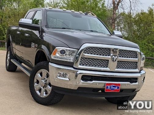 Photo 1 of 31 of 2017 RAM 2500 Laramie