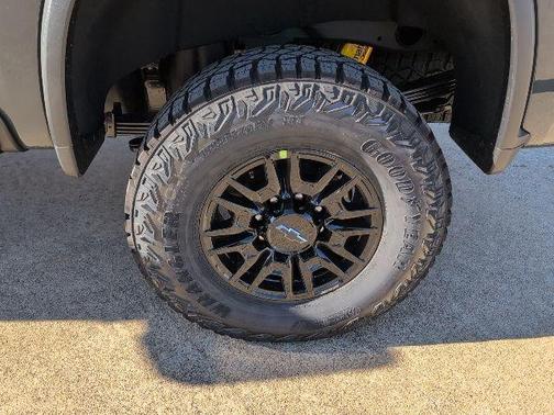 2026 Chevrolet Silverado 2500 Crew Cab, Standard Bed, XR2, 4WD