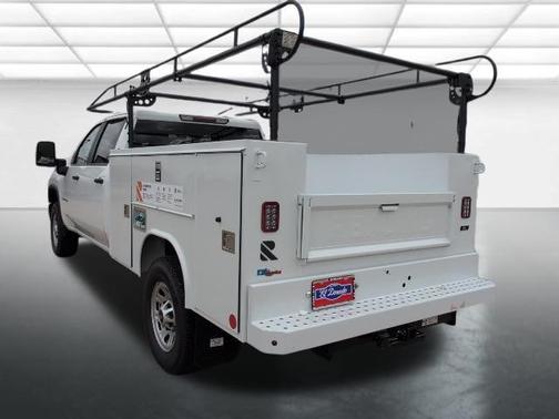 2025 Chevrolet Silverado 3500 WT