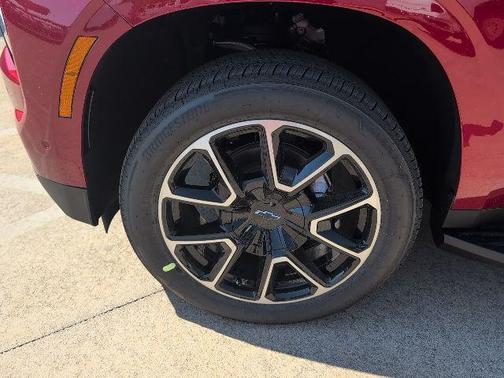 2026 Chevrolet Tahoe 2WD RST