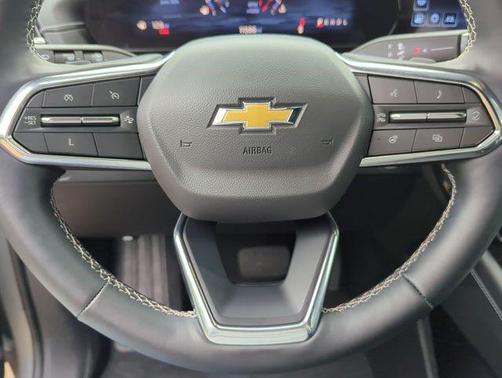 2024 Chevrolet Traverse LS