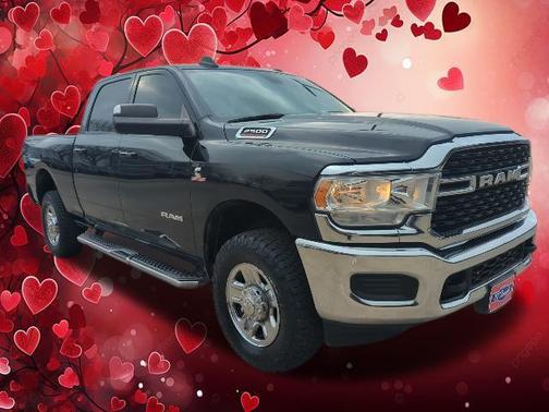 2022 RAM 2500 Big Horn Crew Cab 4x4 6'4' Box