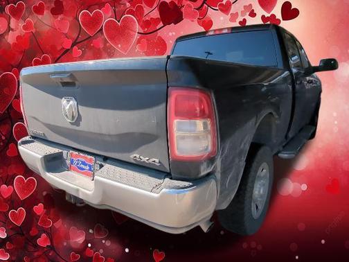 2022 RAM 2500 Big Horn Crew Cab 4x4 6'4' Box