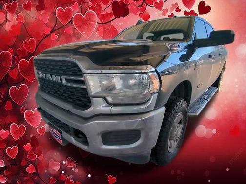 2022 RAM 2500 Big Horn Crew Cab 4x4 6'4' Box