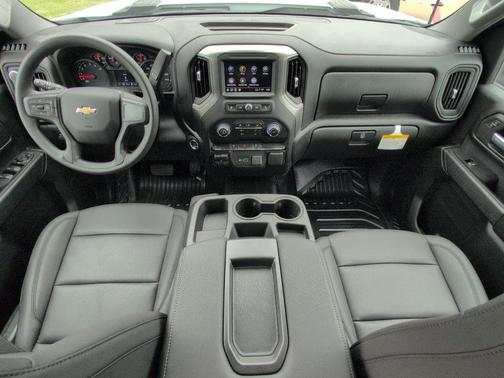 Summit White 2026 Chevrolet Silverado 3500 WT
