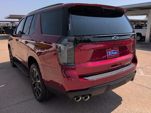 2025 Chevrolet Tahoe 4WD RST