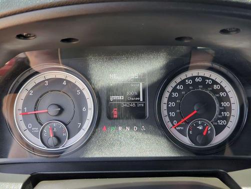 2024 RAM 1500 Classic Warlock Crew Cab 4x2 5'7' Box