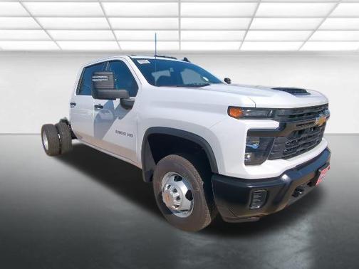 2026 Chevrolet Silverado 3500 WT