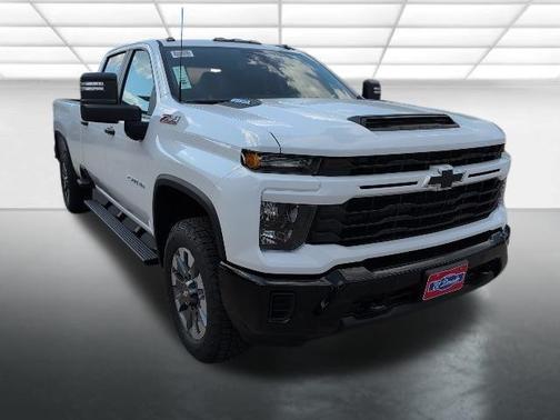 2026 Chevrolet Silverado 2500 Custom
