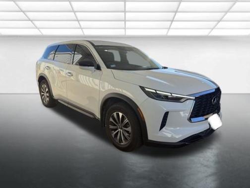 2022 INFINITI QX60 Pure