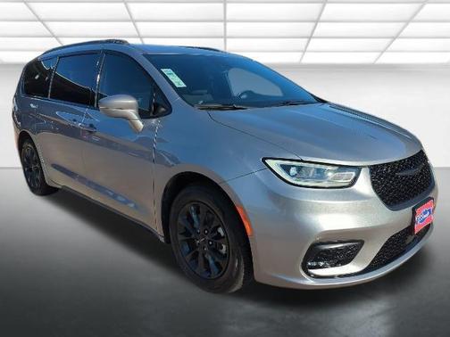 2021 Chrysler Pacifica Touring