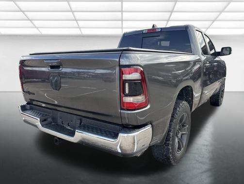 Granite Crystal Metallic Clearcoat 2022 RAM 1500 Big Horn/Lone Star