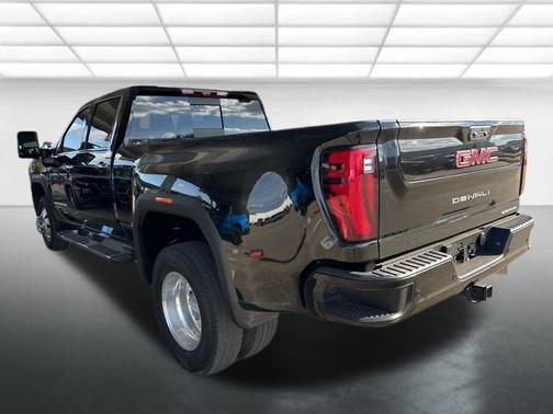 2024 GMC Sierra 3500 Denali