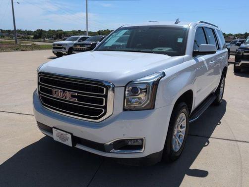 2017 GMC Yukon SLT