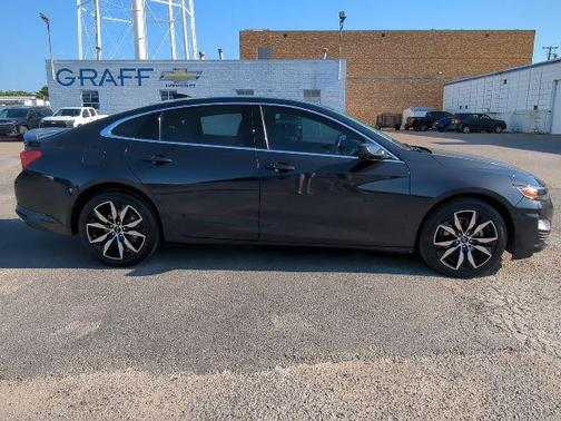 2022 Chevrolet Malibu FWD RS