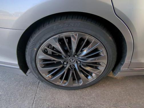 2018 Lexus LS 500 Base