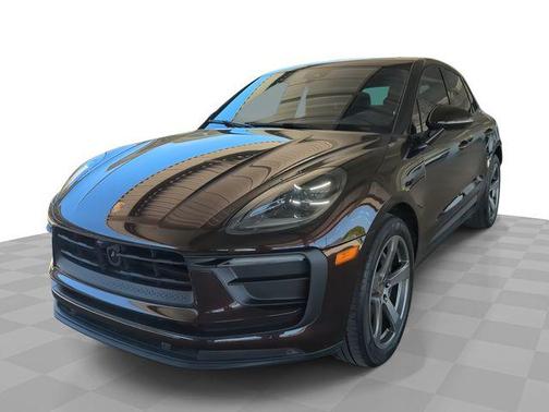 2023 Porsche Macan Base
