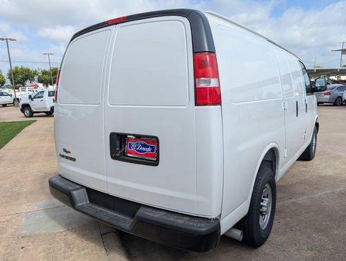 2025 Chevrolet Express 2500 RWD 2500 Regular Wheelbase WT